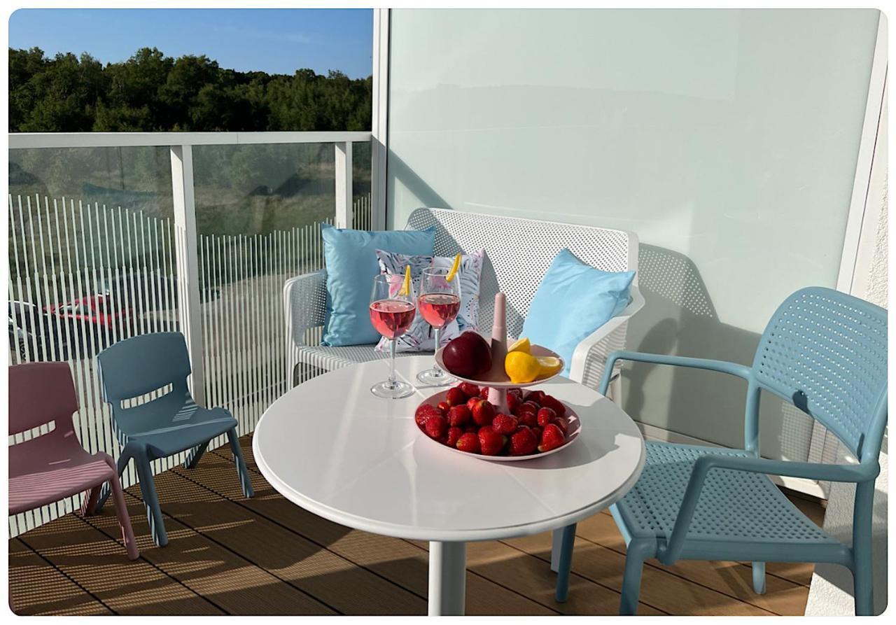 Hello Kolobrzeg Polanki Aqua Apartament Premium Экстерьер фото